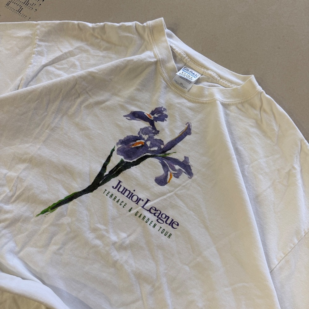 Vintage Floral Graphic Terrace Garden Tour T-shirt